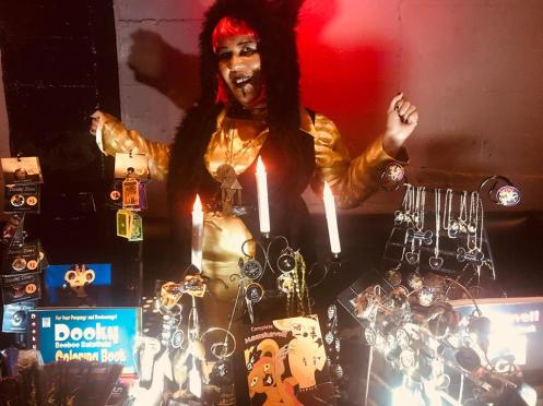 50074633_10156917366647246_3557325762631565312_n